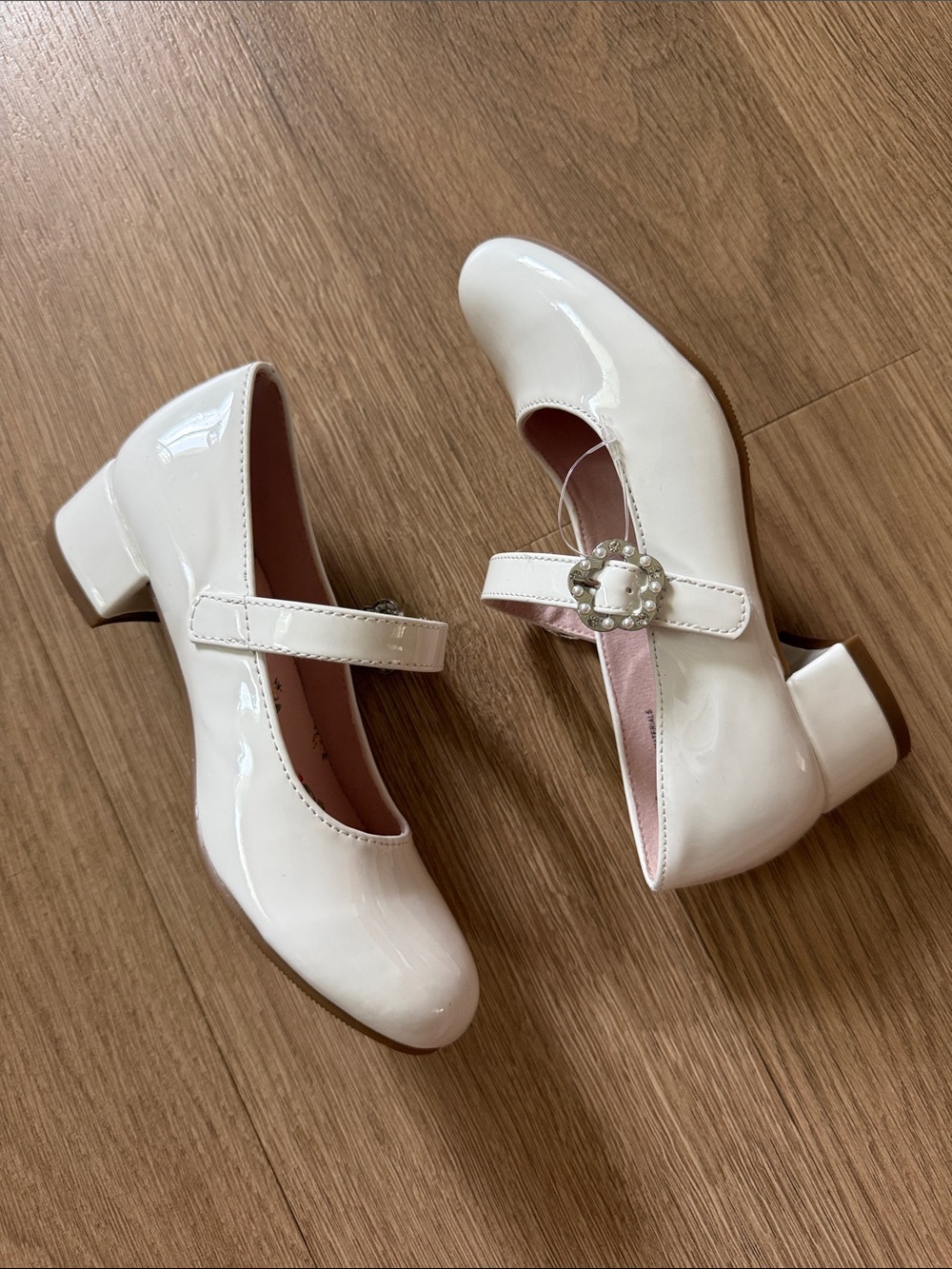 Cupcakes & CashmereGirls White Patent Mary Jane Shoes Size 13